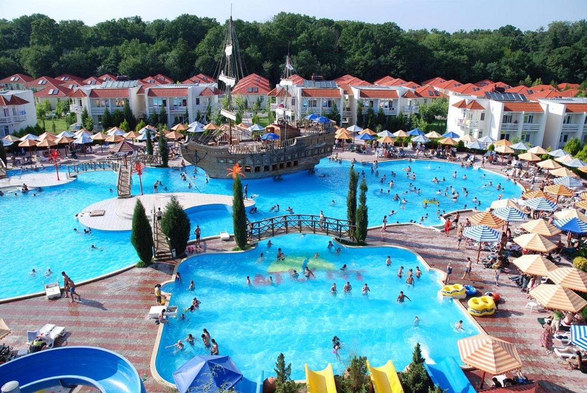 Atlant Hotel Набрань Екстер'єр фото